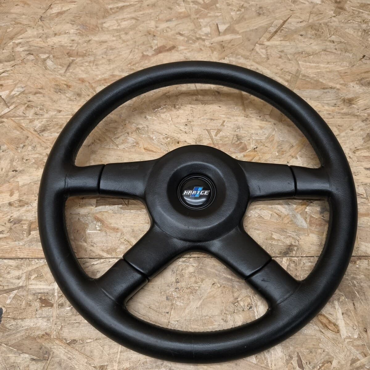 Hartge 4-spoke leather steering wheel, MOMO Typ M38, KBA 70056