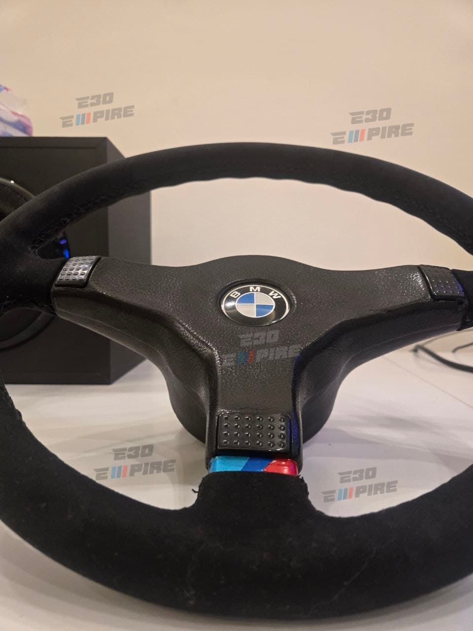 BMW E30 M tech1 370mm Small Size KBA70076 Alcantara — BMW E30 Steering Wheels — thumbnail 6