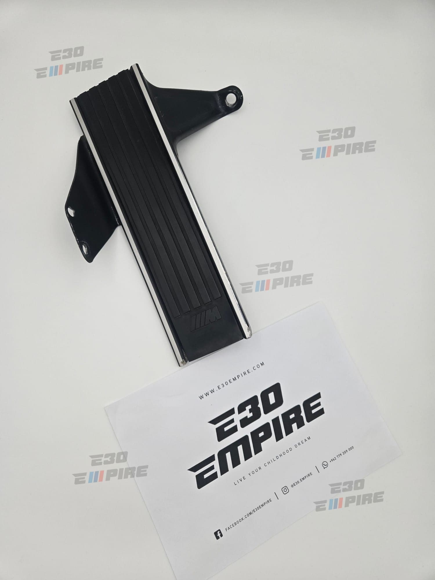BMW E30 M3 Sport Evolution EVO, OEM Dead Pedal Foot Rest 51472223984 — BMW E30 Interior