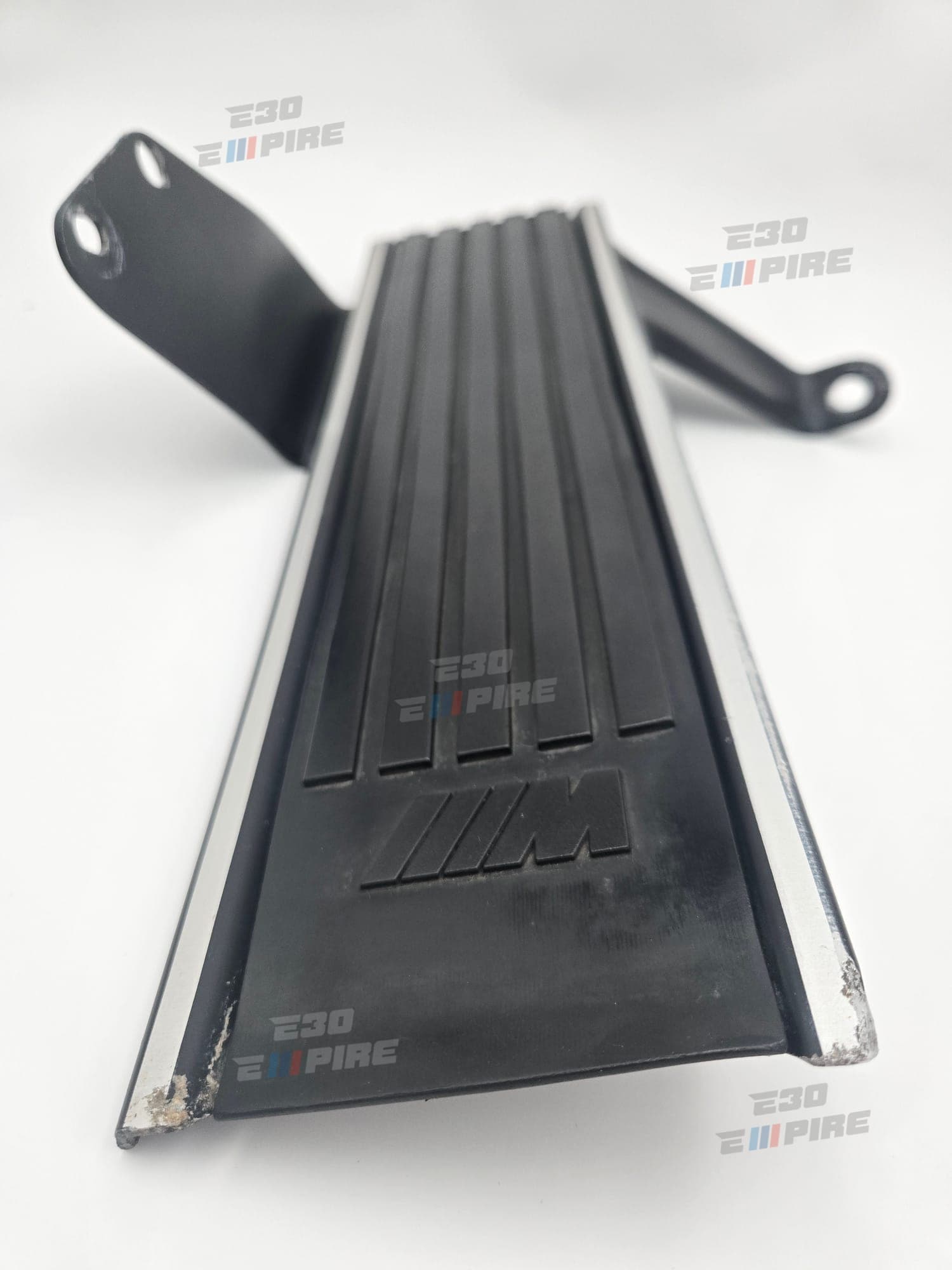 BMW E30 M3 Sport Evolution EVO, OEM Dead Pedal Foot Rest 51472223984 — BMW E30 Interior — thumbnail 4
