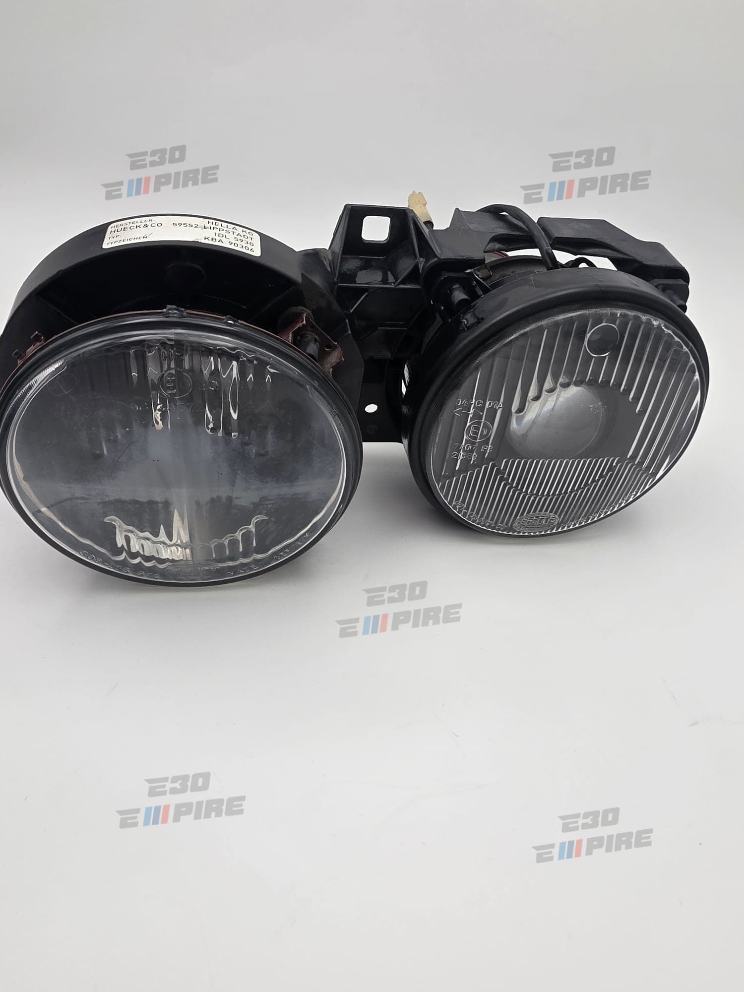 BMW E30 HELLA Smoked Headlights Original Good Condition ~ Rare — BMW E30 Exterior Parts — thumbnail 5