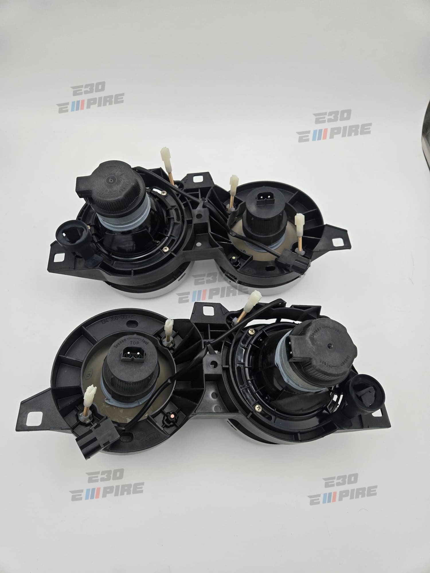 BMW E30 Hella Smiley Headlights Brand New NOS In Box Complete Set 1DL 005 930-371  1DL 005 930-381 ~ Rare  — BMW E30 Exterior Parts — thumbnail 10