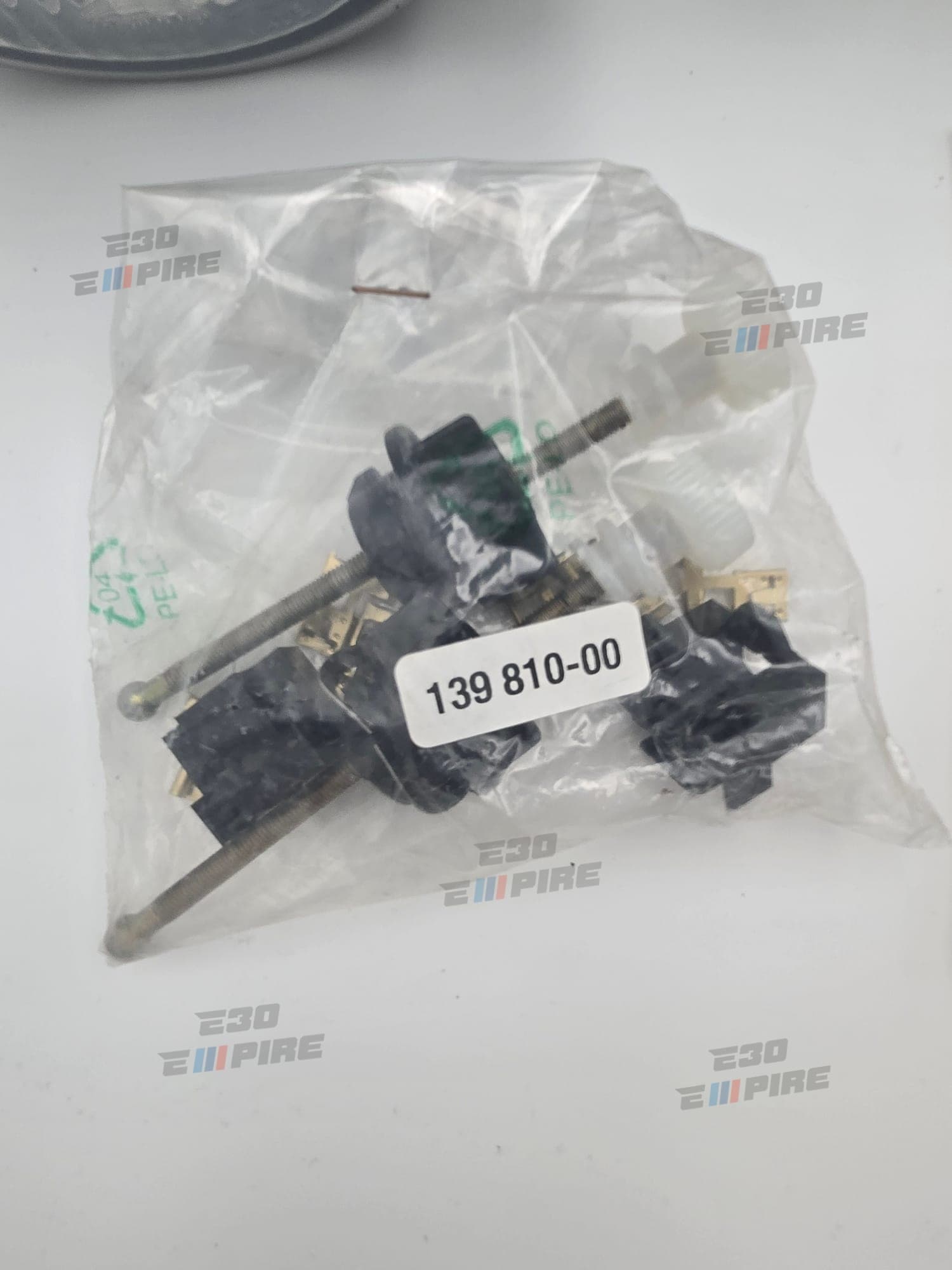 BMW E30 Hella Smiley Headlights Brand New NOS In Box Complete Set 1DL 005 930-371  1DL 005 930-381 ~ Rare  — BMW E30 Exterior Parts — thumbnail 12
