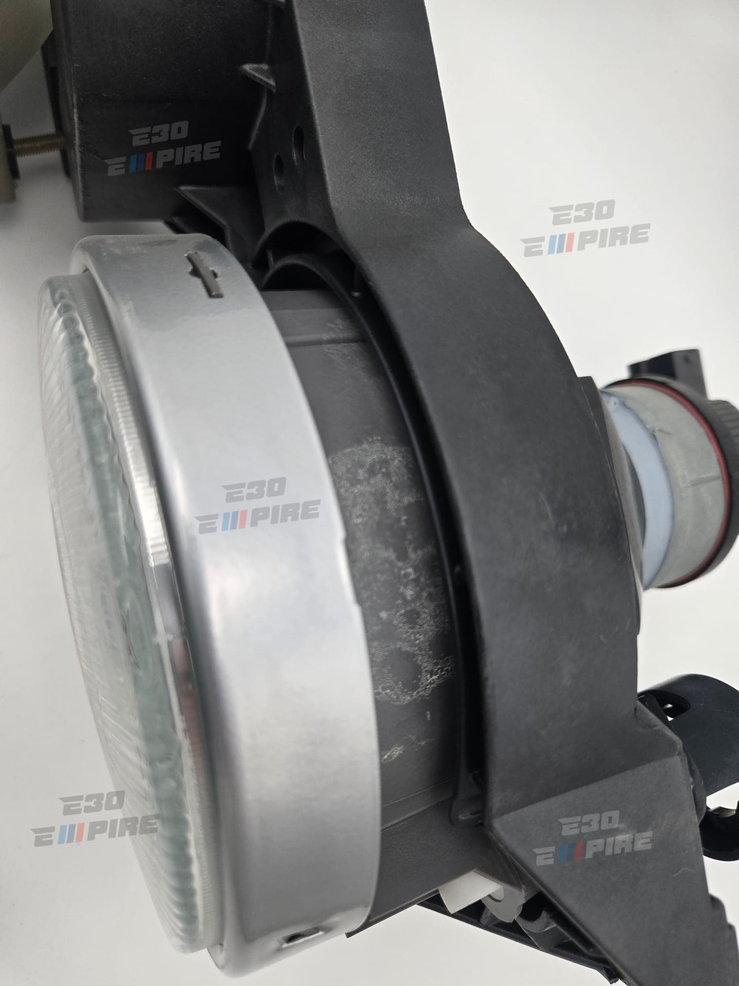 BMW E30 Hella Smiley Headlights Brand New NOS In Box Complete Set 1DL 005 930-371  1DL 005 930-381 ~ Rare  — BMW E30 Exterior Parts — thumbnail 22