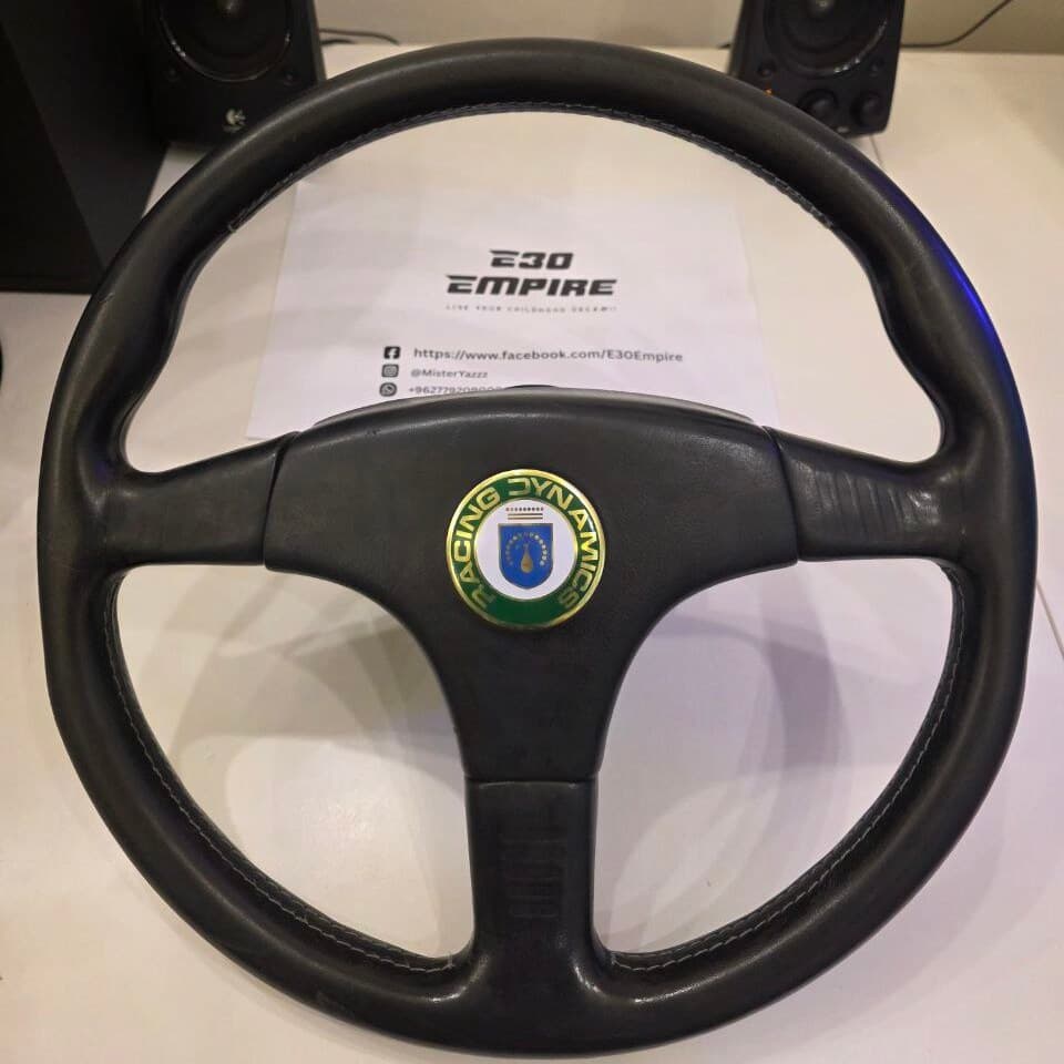 Racing Dynamics 3-spoke leather steering wheel for BMW E30
